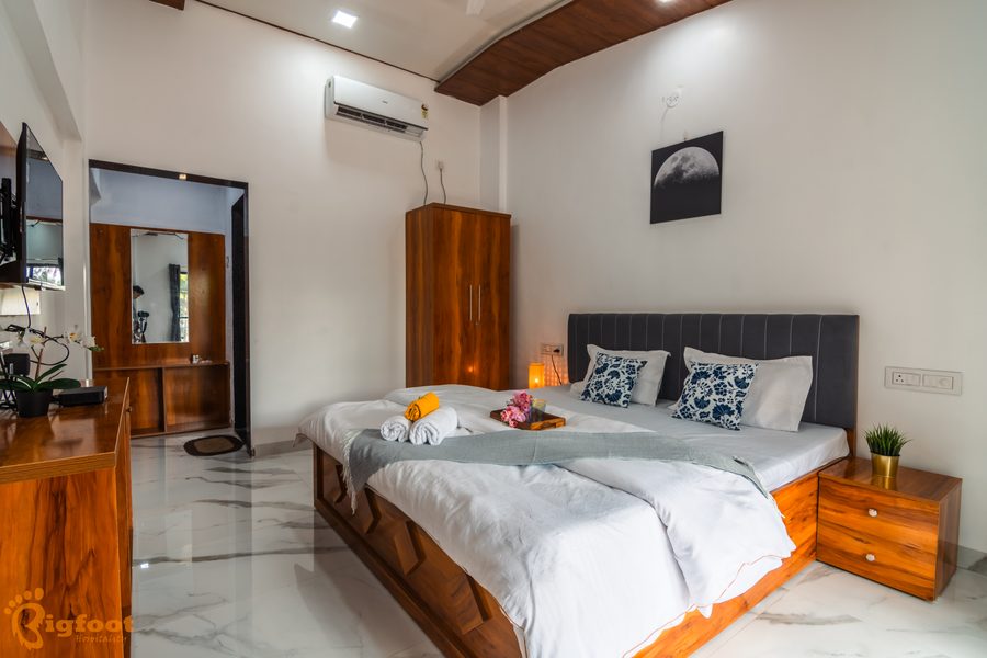 Deluxe Room at Emerald Resort Diveagar with AC, balcony and flat TV